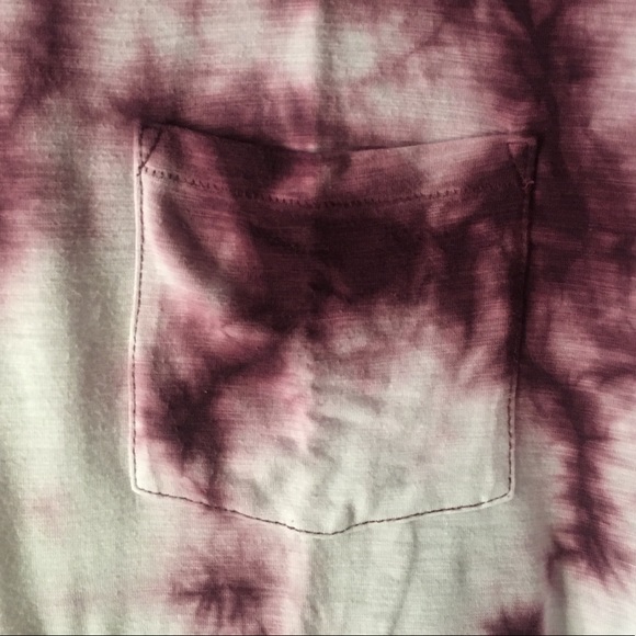 AMERICAN EAGLE Purple Tie Dye Cropped Scoop Neck - Picture 2 of 5